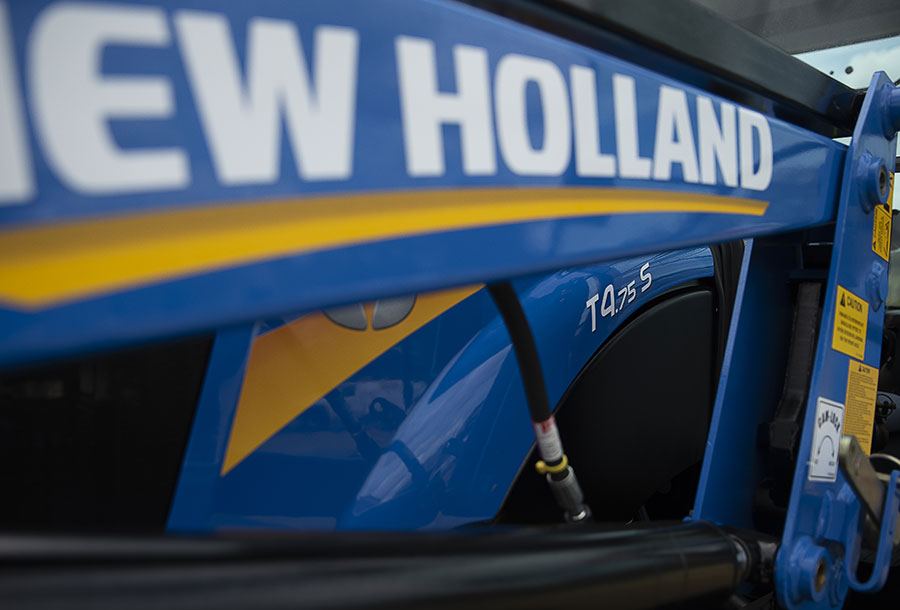 new-holland-t455s-tractor.jpg